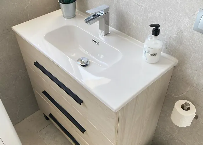 Sunset Sunny Balcony & Sea Views *